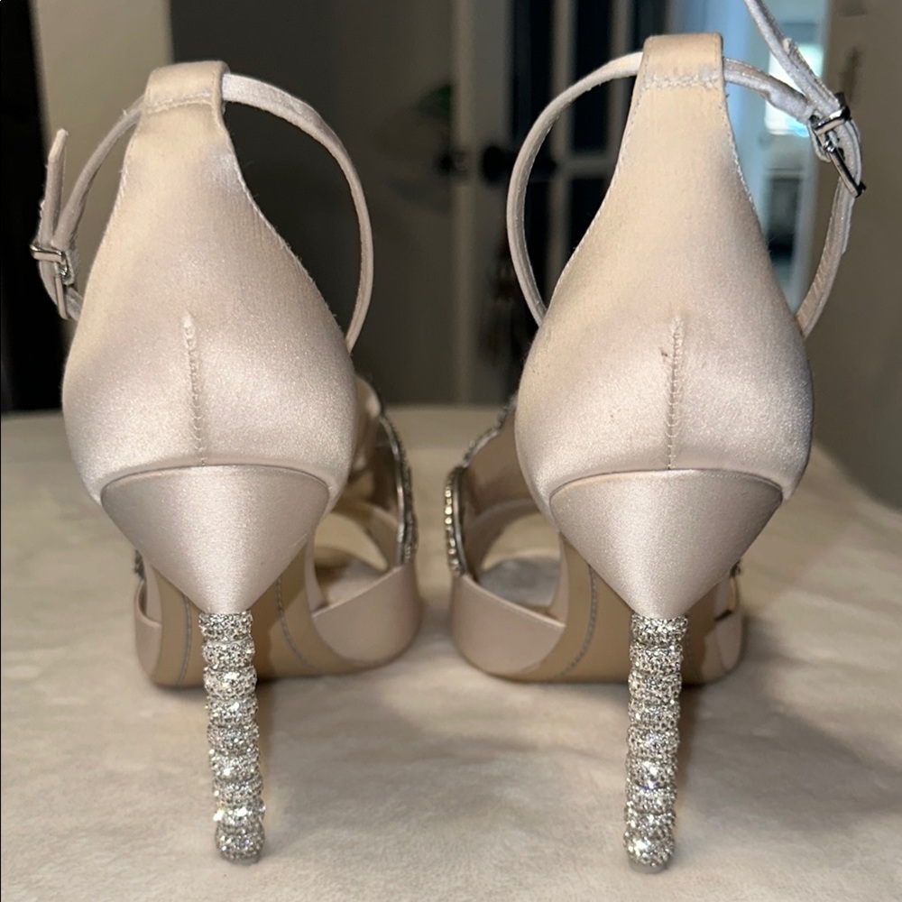 Sophia Webster White - Silver SZ 11 / 41 Royalty Sandles Crystal Heels - Picture 9 of 16